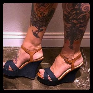 Guess wedges made out of jean material